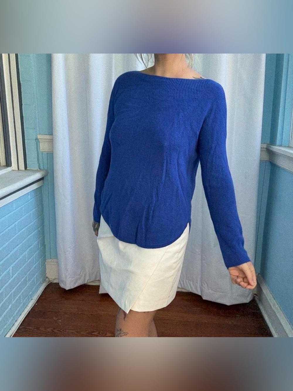 Neiman Marcus Blue Cashmere Blend Sweater